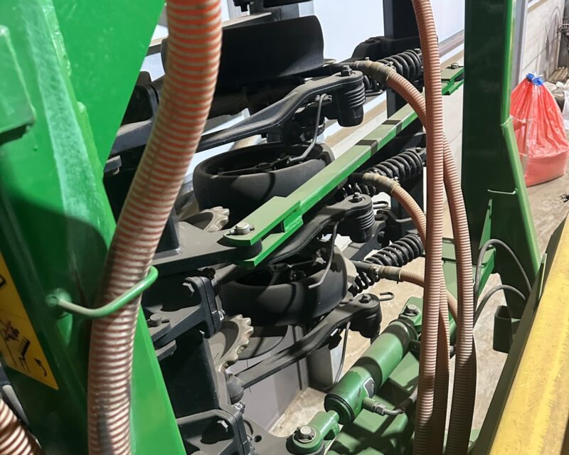 John Deere 750A