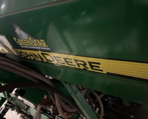 John Deere 750A