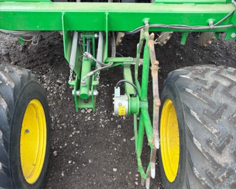 John Deere 750A