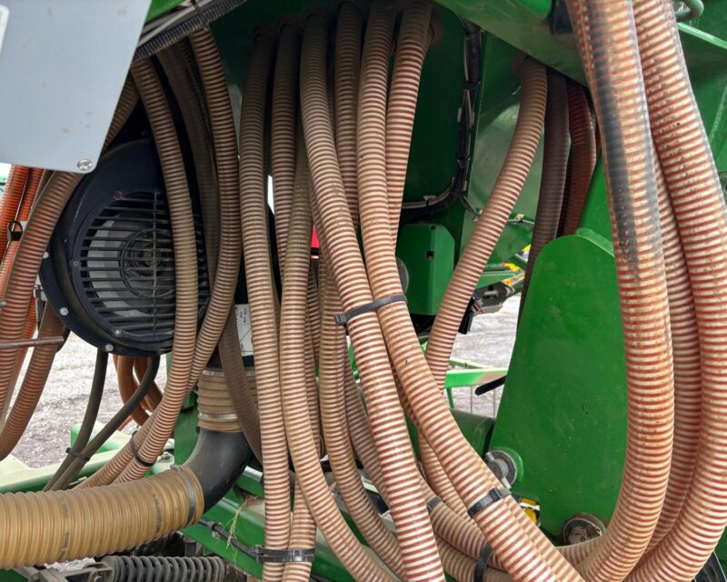John Deere 750A
