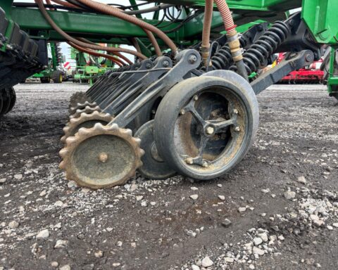 John Deere 750A