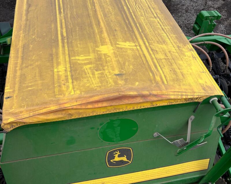 John Deere 750A
