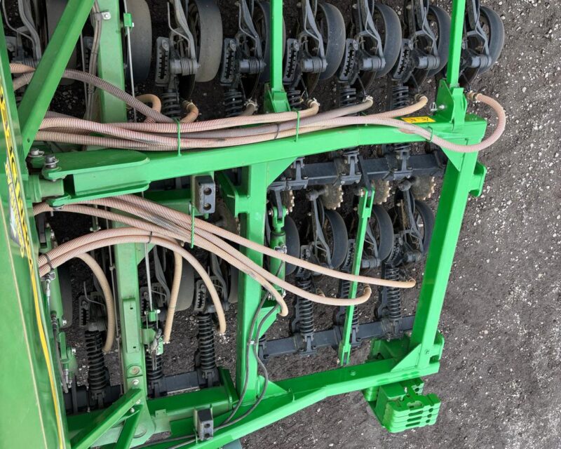 John Deere 750A