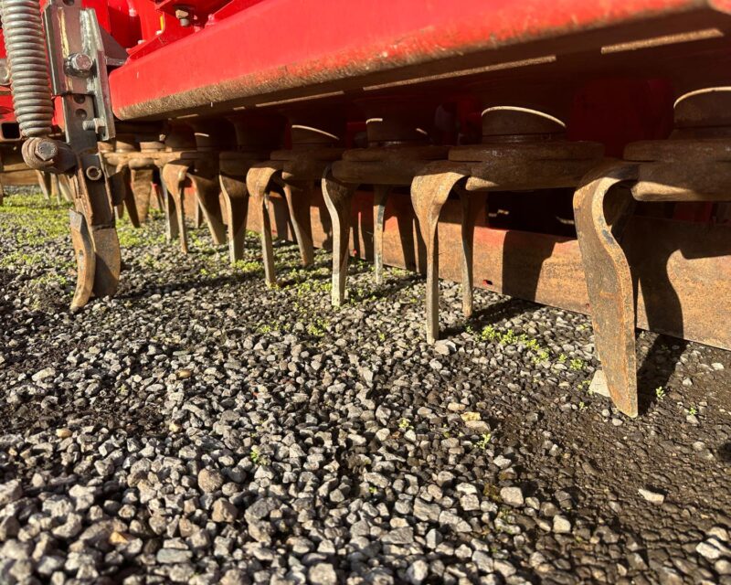 Kverneland NG-H 101 F30 / F-drill CB 4m combination