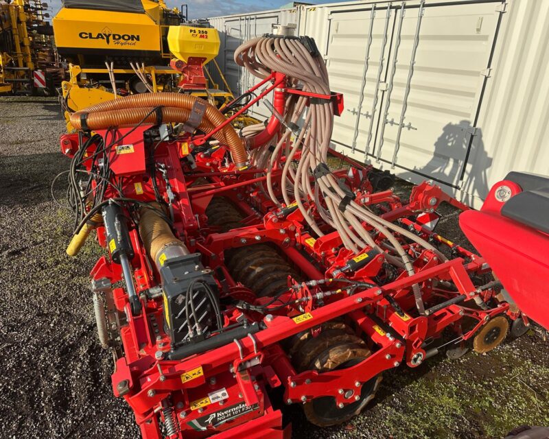 Kverneland NG-H 101 F30 / F-drill CB 4m combination