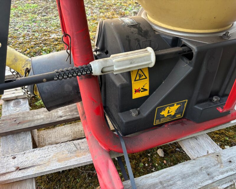 Vicon 300L Vari-spreader