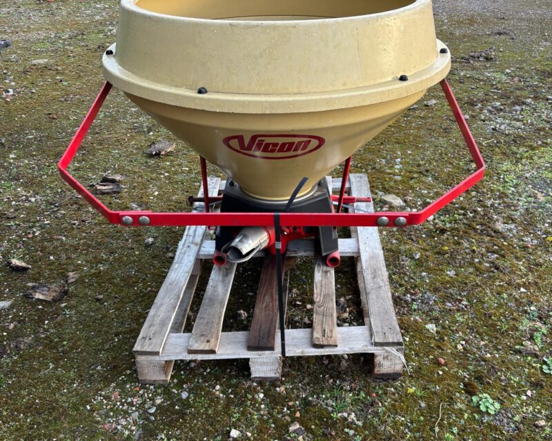 Vicon 300L Vari-spreader