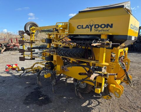 Claydon Hybrid 4m