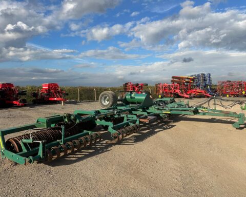 Cousins 12.4m Contour HD HZ rolls