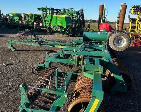 Cousins 12.4m Contour HD HZ rolls