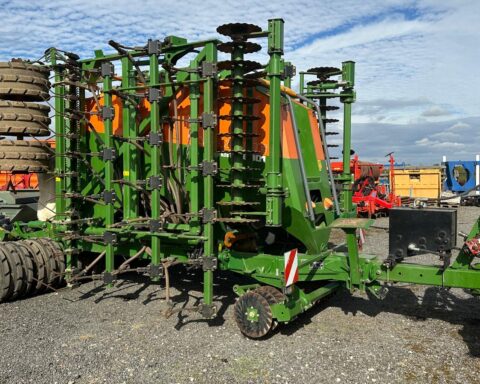 Amazone Cayena 6001