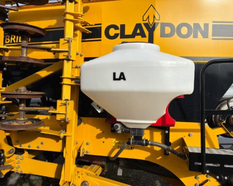 Claydon Trailed Hybrid 6m Grain & Fert
