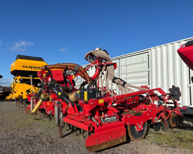 Kverneland NG-H 101 F30 / F-drill CB 4m combination