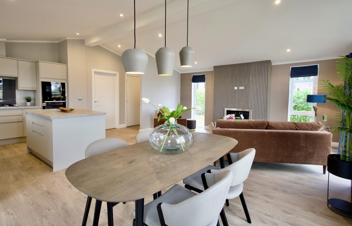 LUSSO PARK HOME PROPERTY - CLEAR WATER ORIGINALS