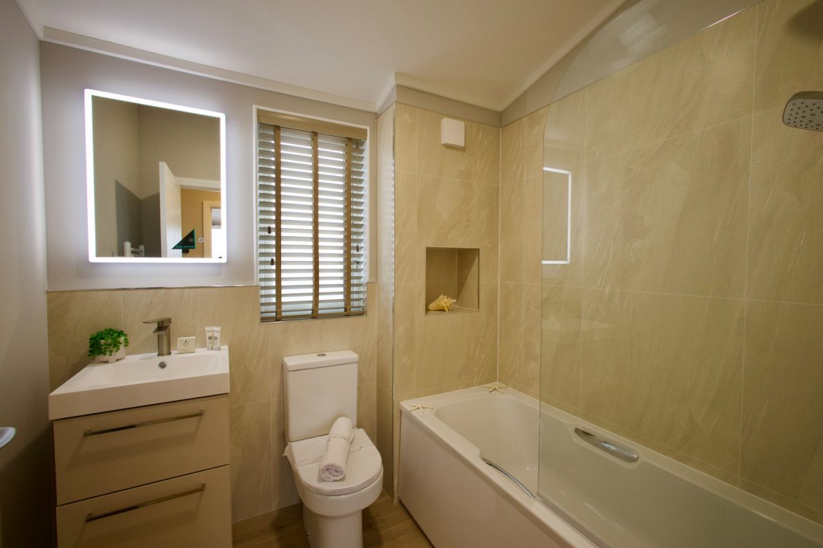 LUSSO PARK HOME PROPERTY - CLEAR WATER ORIGINALS