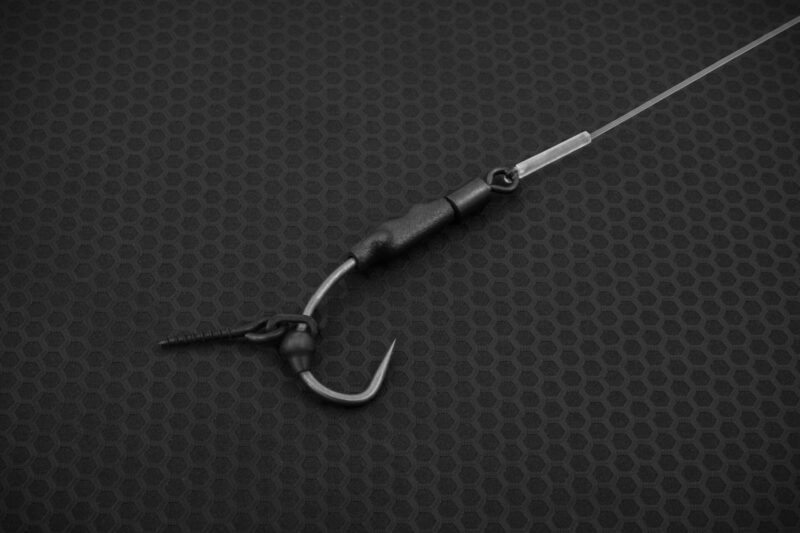 Close Up Shot - Tidy Rig - Turbo German - 8 barbless - RESIST BEAD with BAIT SCREW