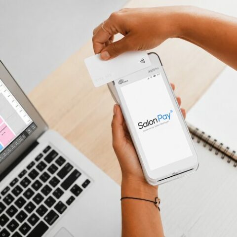 taking a transaction using the salon manager system