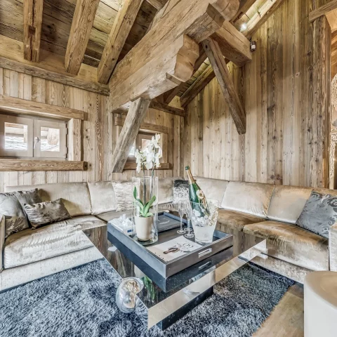 Chalet Carat