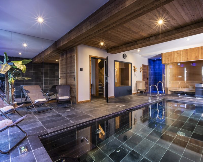 Chalet Golden Jubilee