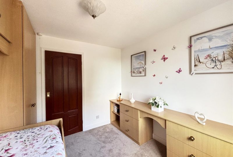 Lock Road, North Cotes, Grimsby, DN36