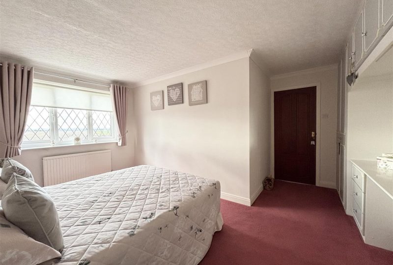 Lock Road, North Cotes, Grimsby, DN36