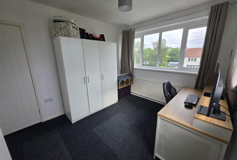 Thoresby Road, North Cotes, Grimsby, DN36