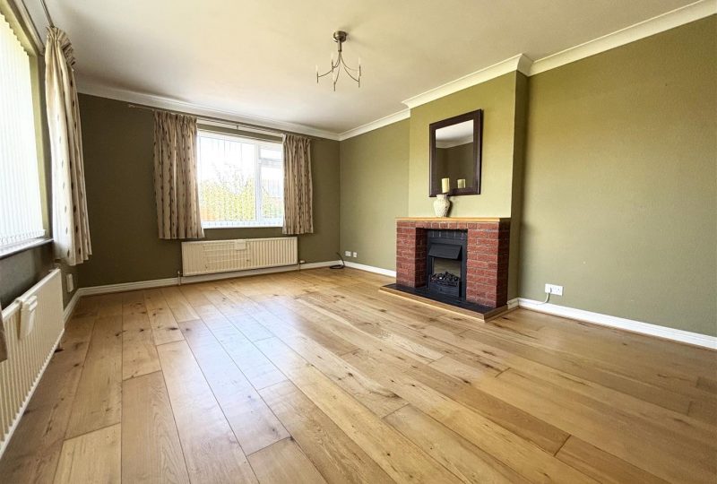 Dove Close, Louth, LN11