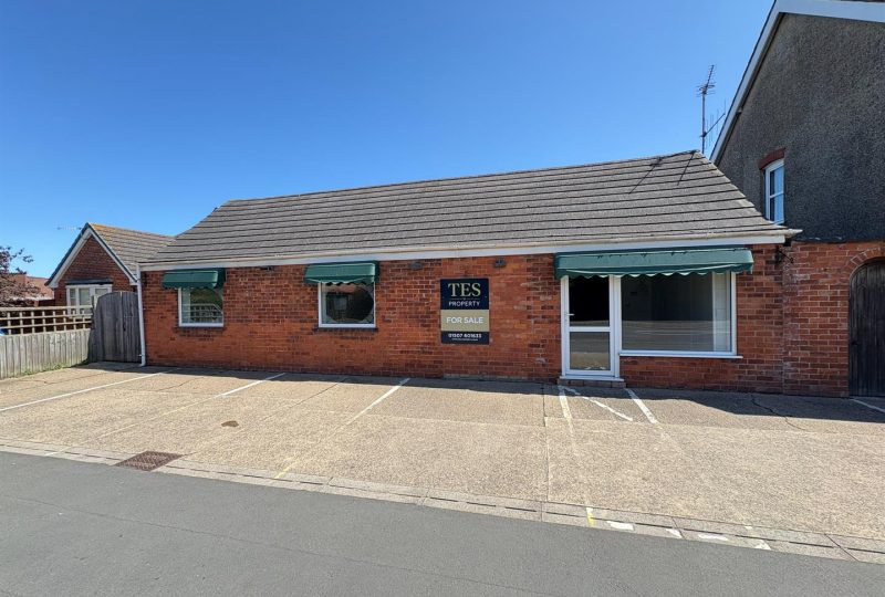 Station Road, Sutton on Sea
