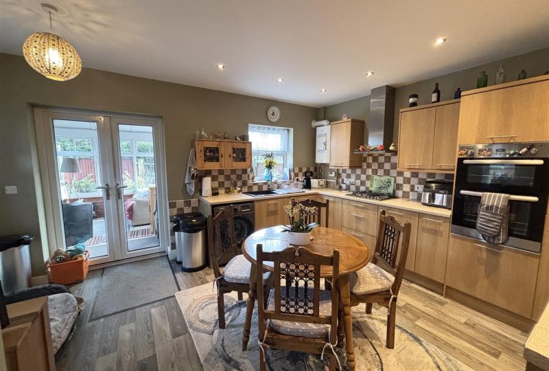 Linden Walk, Louth, LN11