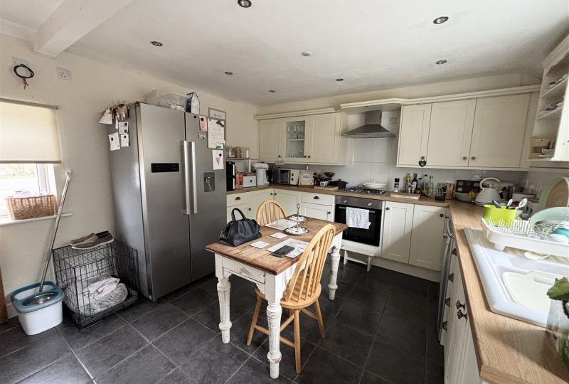 Main Road, Saltfleetby, Louth, LN11