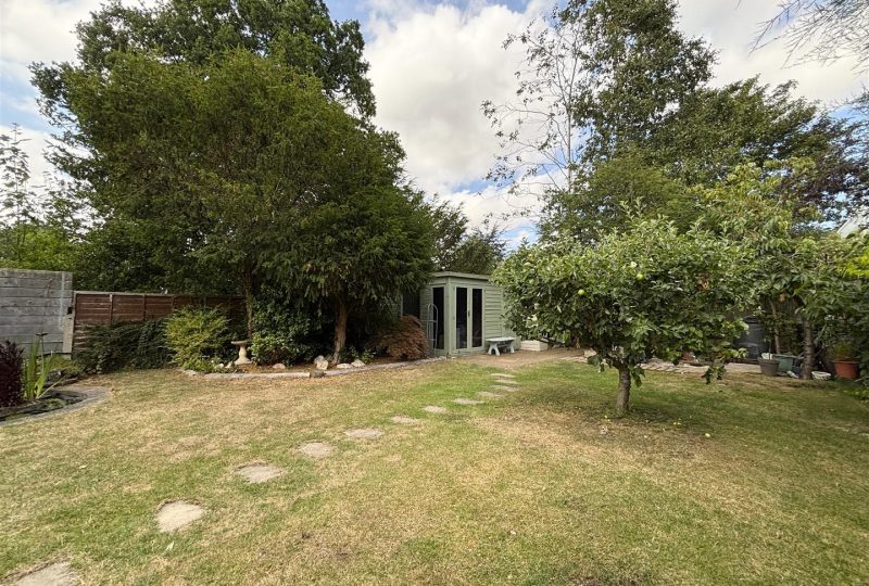 Stewton Lane, Louth, LN11