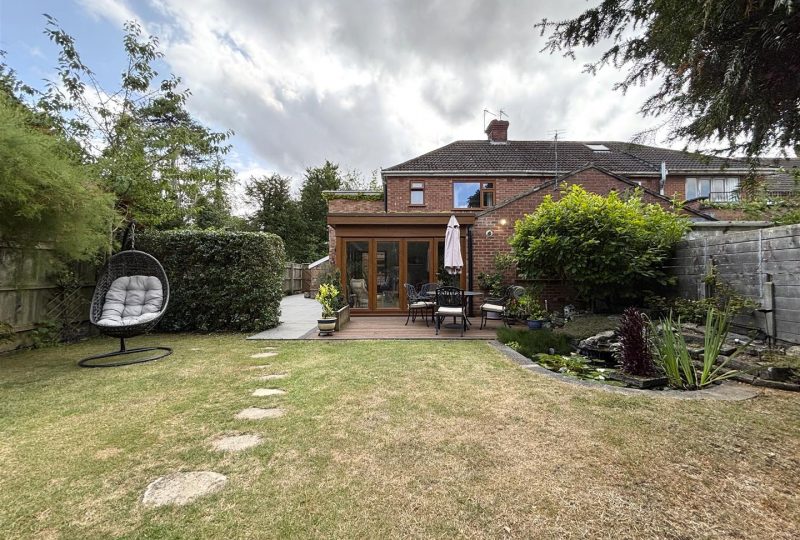Stewton Lane, Louth, LN11