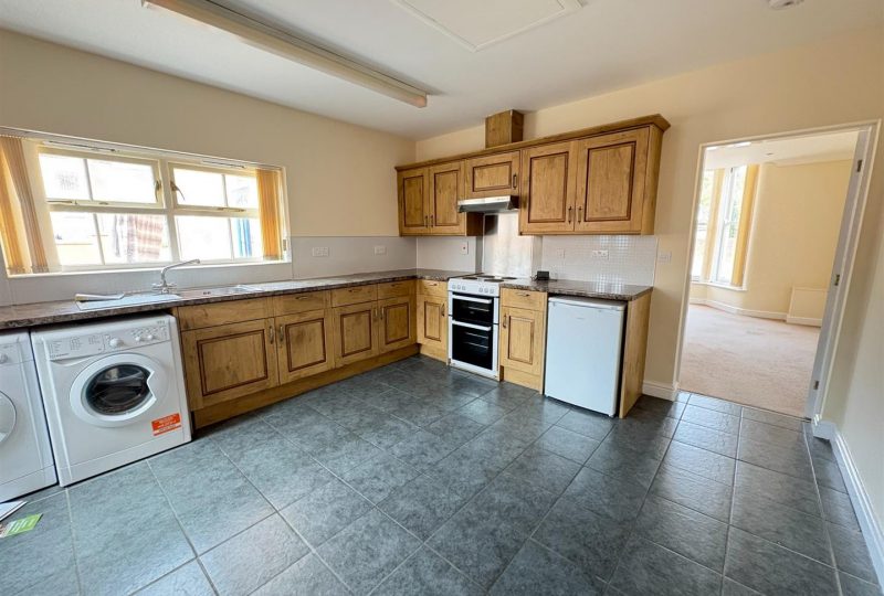 Eastgate, Louth, LN11