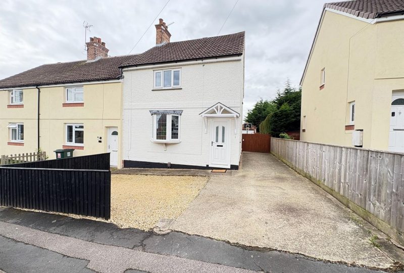 Tennyson Road, Louth, LN11