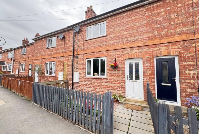 Riverhead Terrace, Louth, LN11