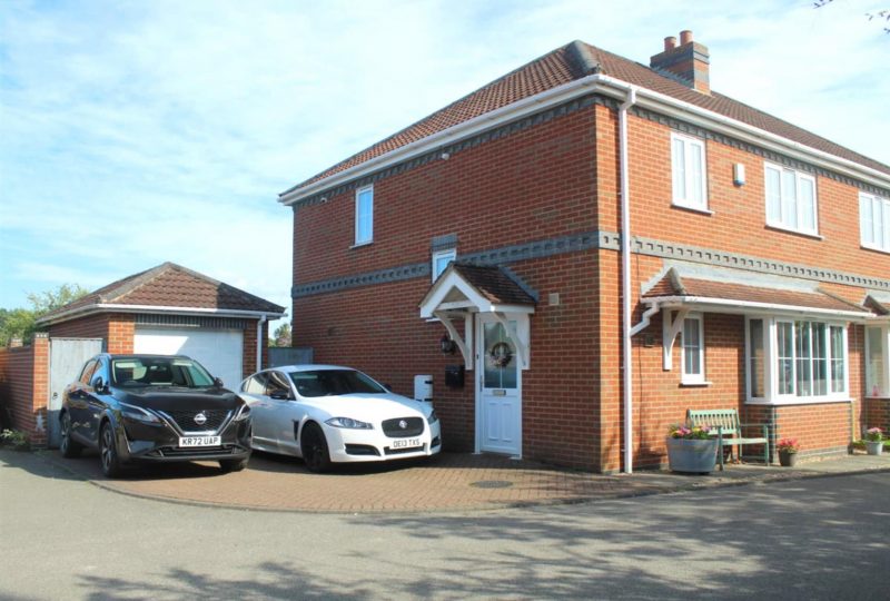 Woolpack Meadows, North Somercotes, LN11