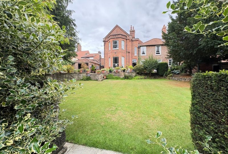 Westgate, Louth, LN11