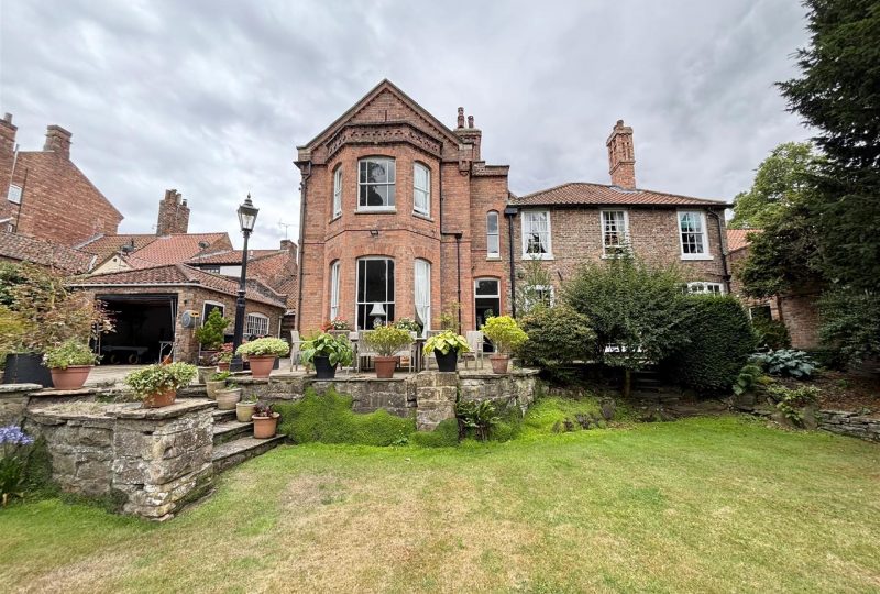 Westgate, Louth, LN11