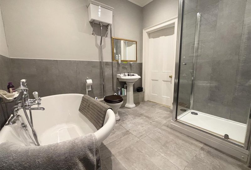 Westgate, Louth, LN11