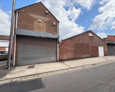 /var/www/tes-property.co.uk/public/uploads/221439-bv7fj6YSUkm5QoTKbZFGfw.jpg