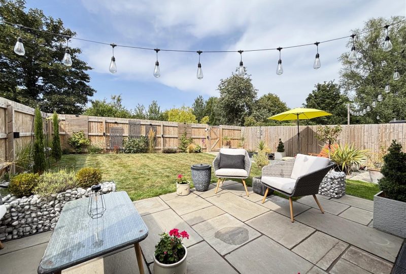 The Riverbank, Louth, LN11