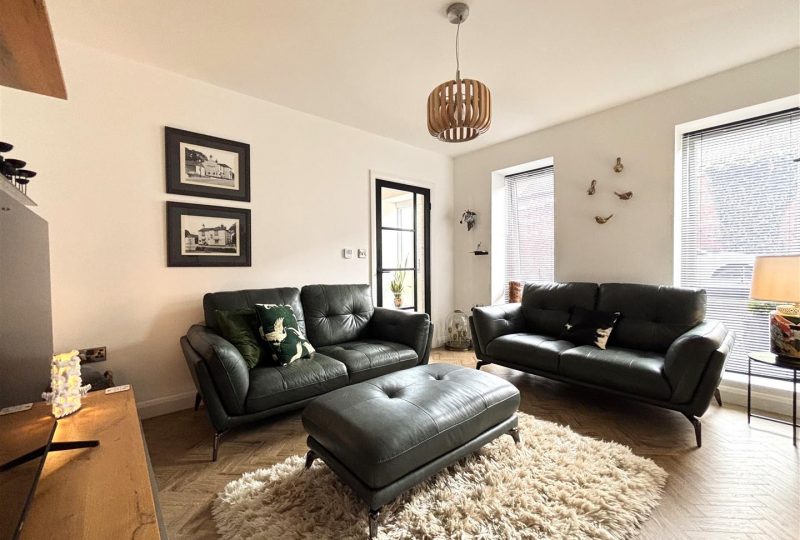 The Riverbank, Louth, LN11