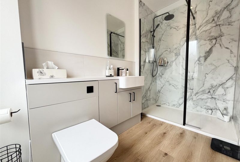 The Riverbank, Louth, LN11