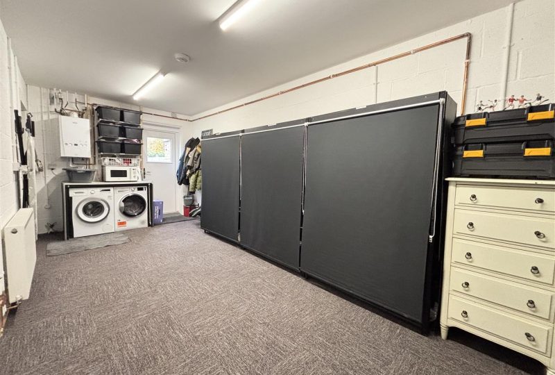 The Riverbank, Louth, LN11