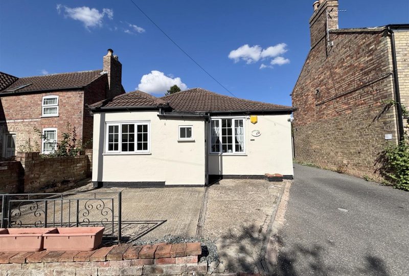 Main Road, Little Carlton, LN11