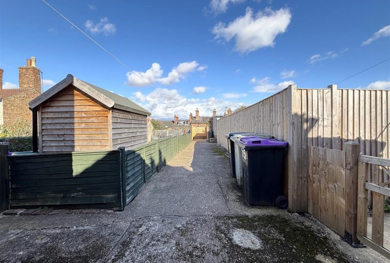 Lee Street, Louth, LN11