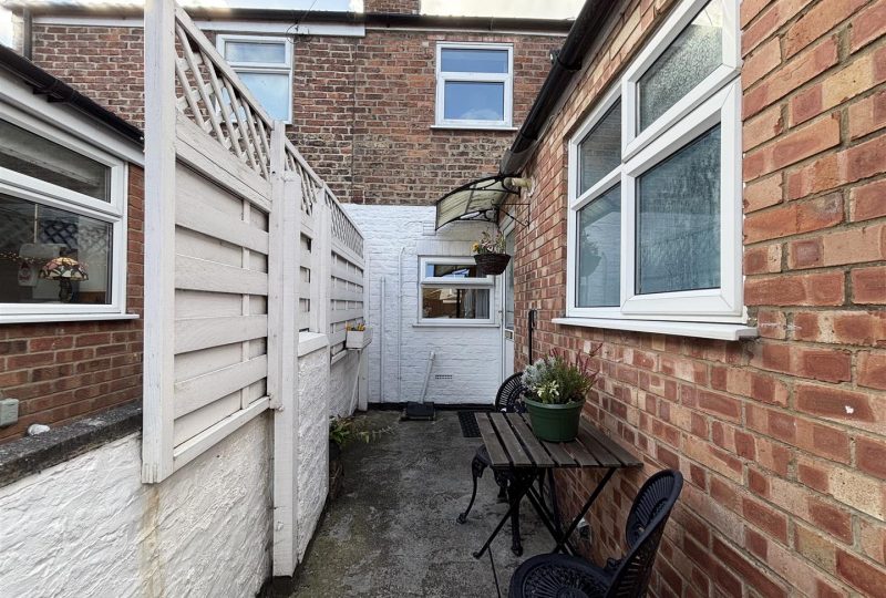 Little Lane, Louth, LN11