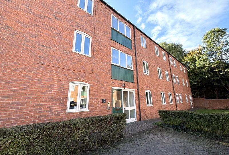 Forlander Place, Louth, LN11