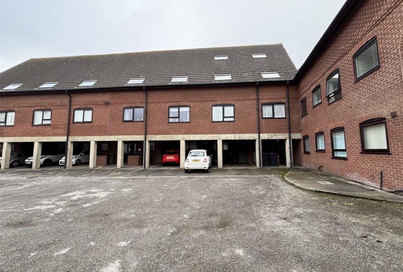 Northgate Court, Louth