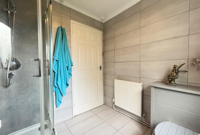 Authorpe Road, South Reston